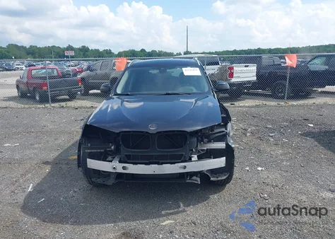 2016 BMW X3 xDrive28I z USA, uszkodzony, nr VIN 5UXWX9C52G0D93853